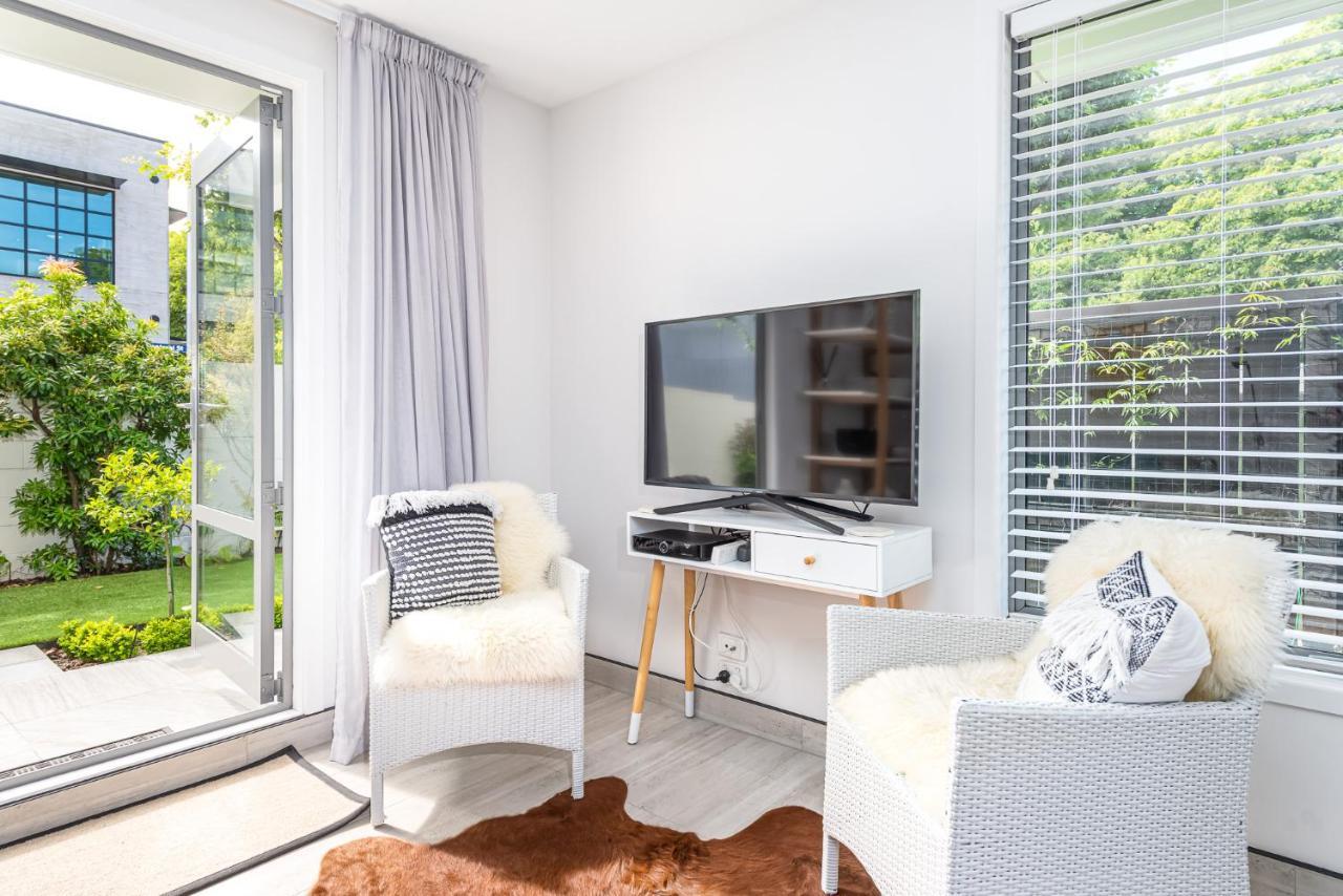 Riverside 1-Bed Apt - In The Heart Of The City Apartment Christchurch Bagian luar foto